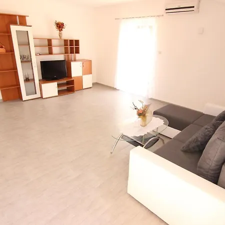 Two Bedroom Kozjak Vir