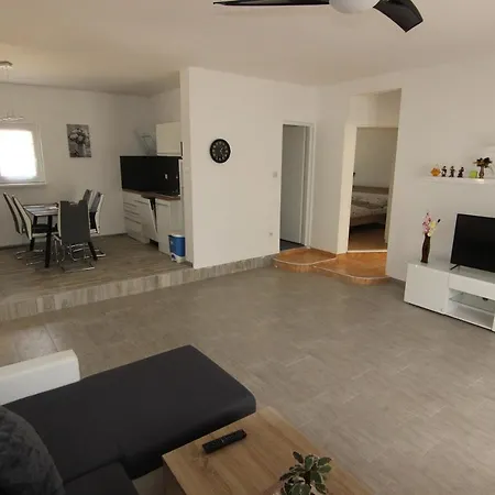Apartament Two Bedroom Kozjak *